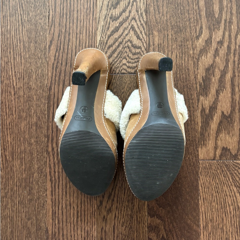 Vintage Coach heels - Picture 8 of 9